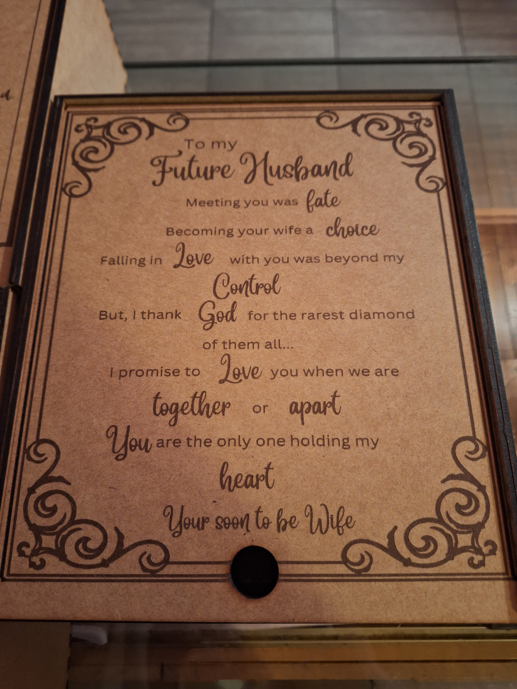 WEDDING GIFT BOX