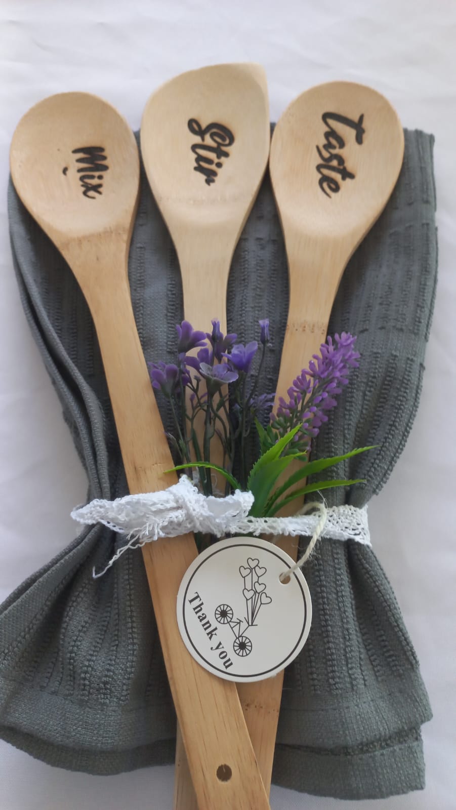 GIFT SET - WOODEN SPOONS SET WITH KITCHEN TOWEL