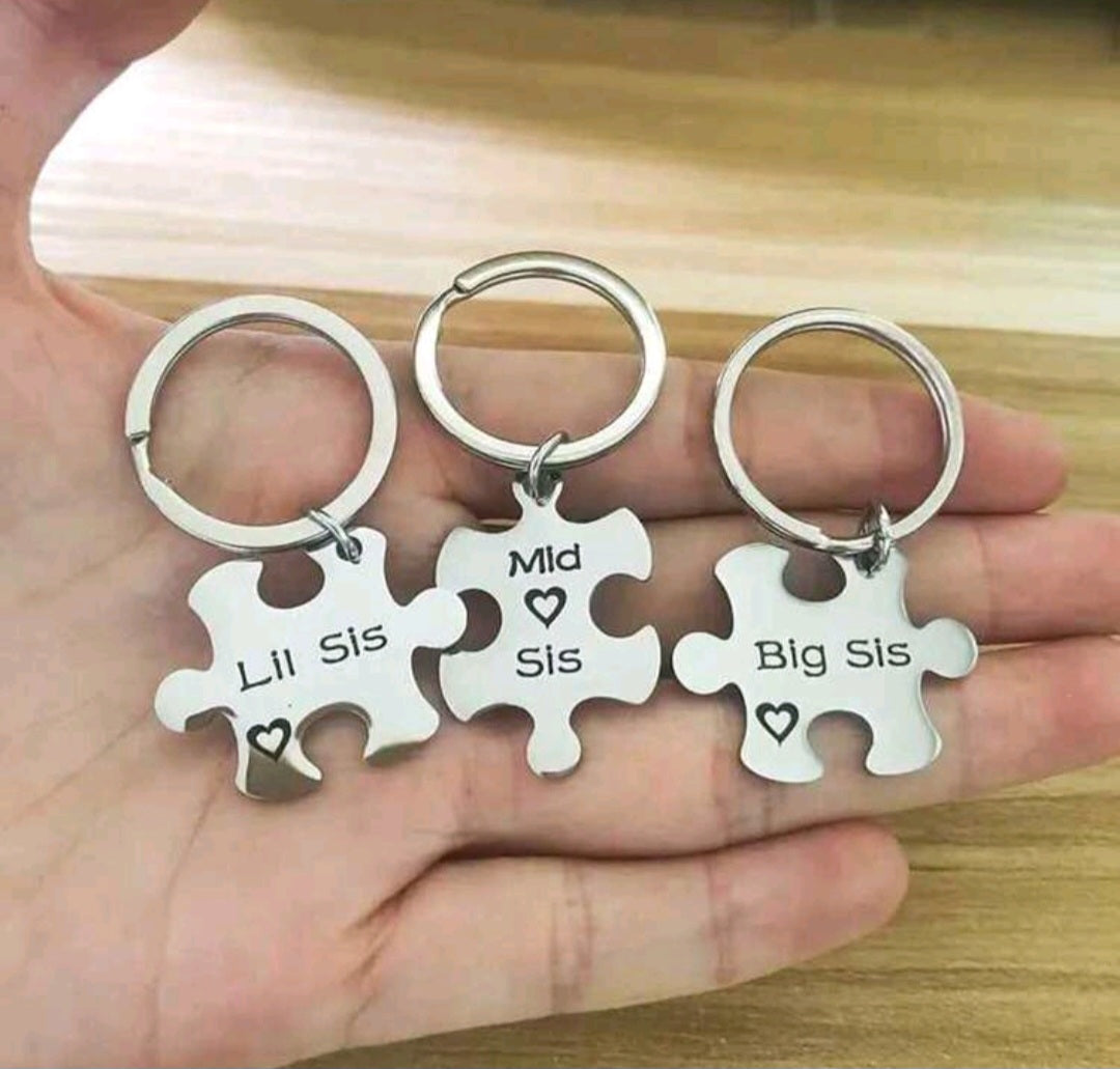 KEY CHAINS - 3 SISTERS