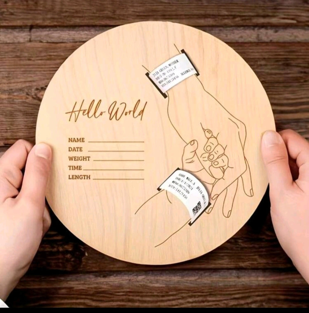 Baby Gift: Baby Hospital Band display