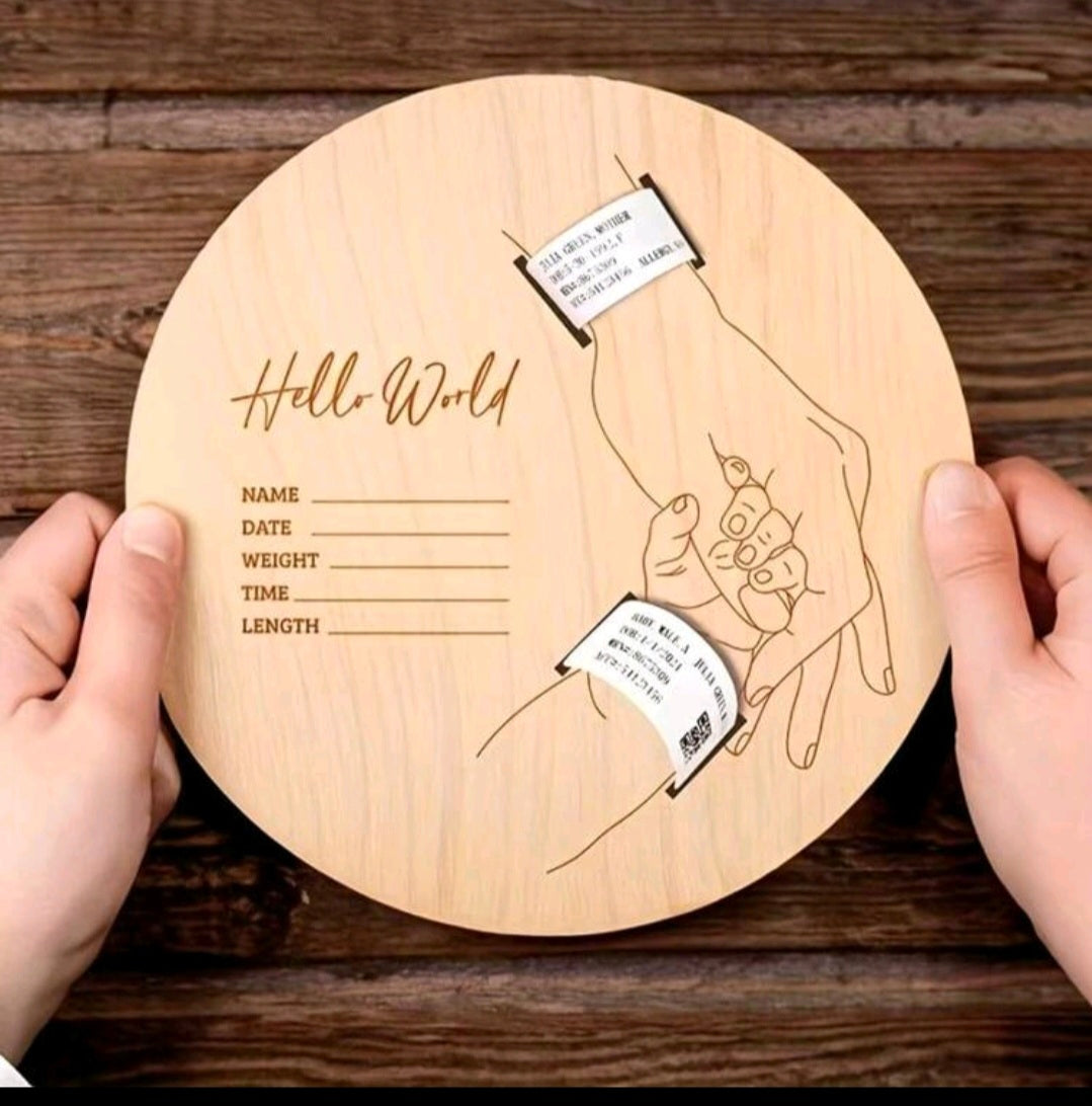 Baby Gift: Baby Hospital Band display