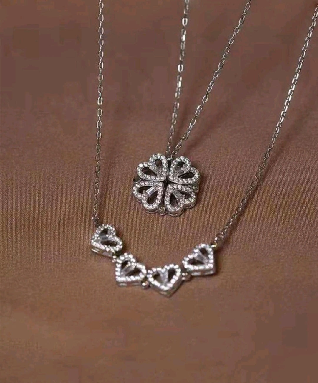 LADIES - HARTS NECKLACE