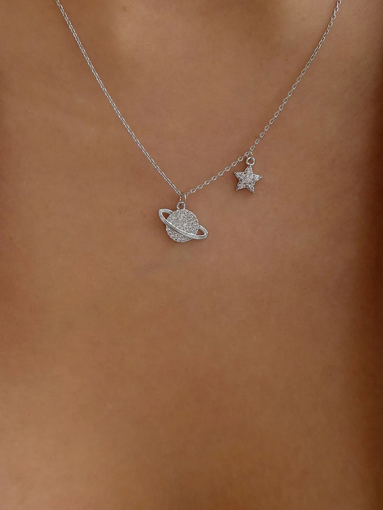 NECKLACE - Planet charms